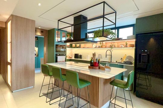 Cozinha de apartamento à venda com 3 quartos, 180m² em Jardim Paulista, São Paulo