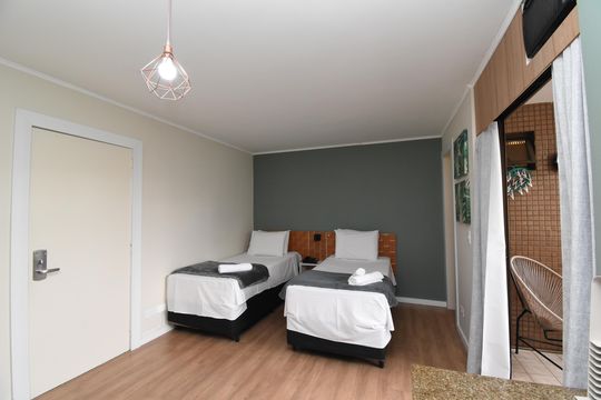 Studio de kitnet/studio para alugar com 1 quarto, 37m² em Alto da Xv, Curitiba