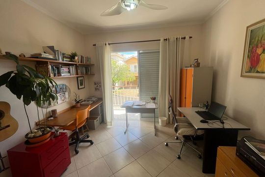 Casa de Condomínio à venda com 4 quartos, 260m² em Jardim Nova Suica, Valinhos