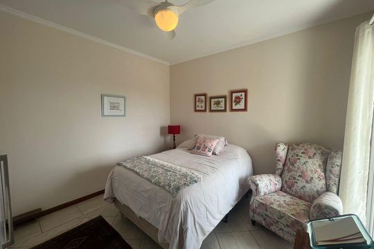 Casa de Condomínio à venda com 4 quartos, 260m² em Jardim Nova Suica, Valinhos