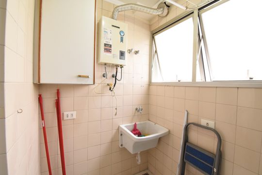 Área de Serviço de apartamento à venda com 3 quartos, 83m² em Bigorrilho, Curitiba
