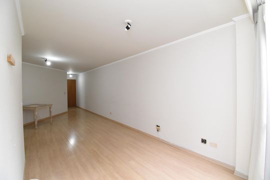 Sala de apartamento à venda com 3 quartos, 83m² em Bigorrilho, Curitiba