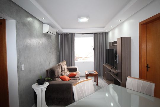 Sala de apartamento à venda com 2 quartos, 59m² em Vila Ipiranga, Porto Alegre