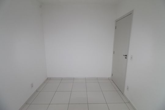 Quarto 2 de apartamento para alugar com 2 quartos, 45m² em Jardim Sao Jose, São José dos Campos
