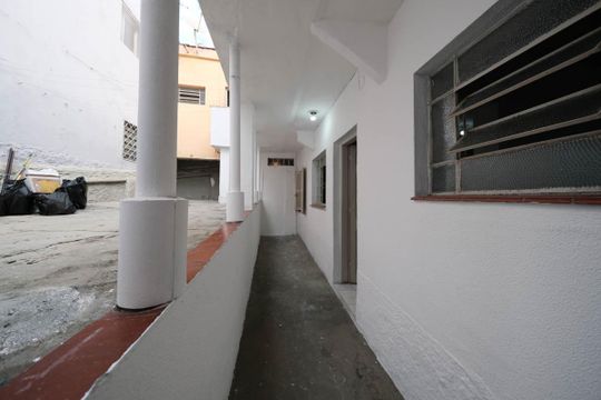 Área externa de casa para alugar com 1 quarto, 50m² em Vila Feliz, São Paulo