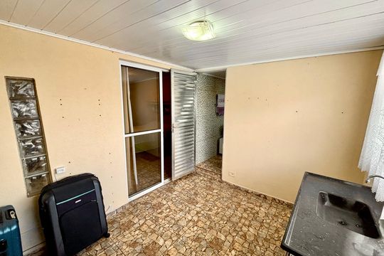 Sala - Cozinha  de casa para alugar com 1 quarto, 24m² em Vila Dalila, São Paulo