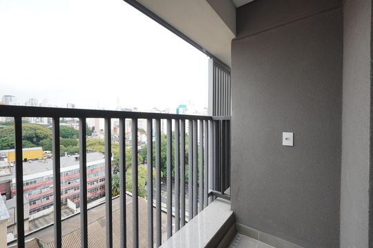 Varanda de kitnet/studio para alugar com 1 quarto, 20m² em Liberdade, São Paulo