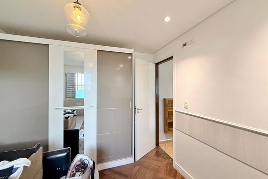 Quarto 2 de casa para alugar com 2 quartos, 70m² em Jardim das Flores, São Paulo