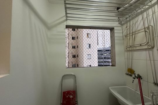 Área de Serviço de apartamento à venda com 2 quartos, 69m² em Jardim Tupanci, Barueri