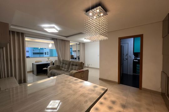 Apartamento para alugar com 4 quartos, 140m² em Pampulha, Belo Horizonte