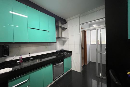 Apartamento para alugar com 4 quartos, 140m² em Pampulha, Belo Horizonte