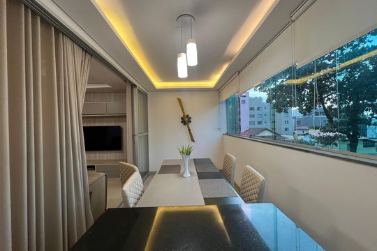 Apartamento para alugar com 4 quartos, 140m² em Pampulha, Belo Horizonte