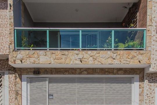 Fachada de casa para alugar com 3 quartos, 203m² em Jardim Bom Recanto, Mauá
