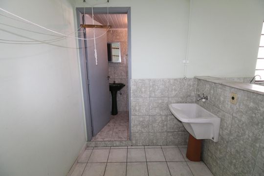 Área de Serviço de apartamento para alugar com 2 quartos, 60m² em Conjunto Residencial Trinta E Um de Marco, São José dos Campos