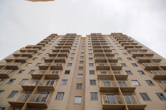 Fachada do bloco de apartamento para alugar com 1 quarto, 28m² em Morumbi, São Paulo