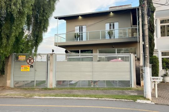 Casa à venda com 2 quartos, 276m² em Jardim Monte Verde, Valinhos