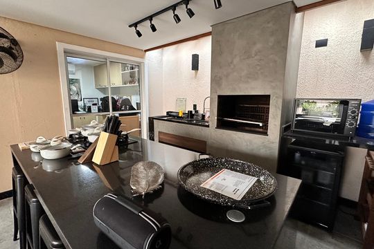 Casa à venda com 4 quartos, 220m² em Brooklin, São Paulo
