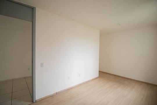 Quarto 1 de apartamento para alugar com 1 quarto, 50m² em Maria Paula, São Gonçalo