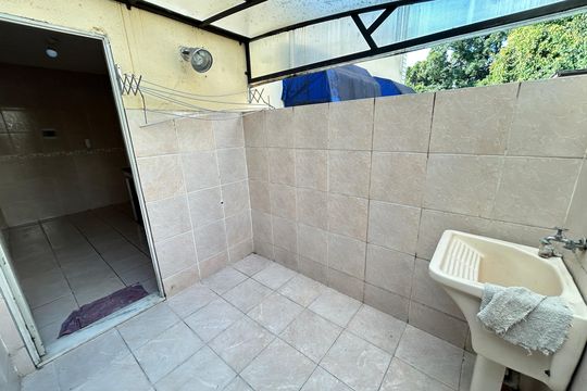 Área de Serviço de apartamento para alugar com 3 quartos, 78m² em Encantado, Rio de Janeiro