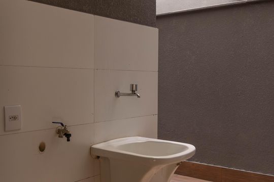 Área de Serviço de apartamento para alugar com 2 quartos, 95m² em Cinquentenario, Belo Horizonte