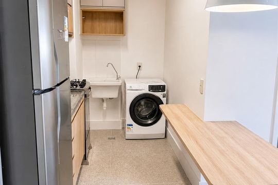Cozinha de apartamento à venda com 2 quartos, 37m² em Lapa de Baixo, São Paulo