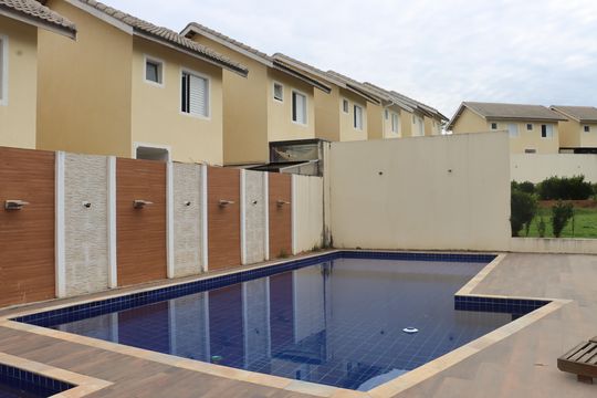 Casa de Condomínio para alugar com 2 quartos, 65m² em Chácara Ondas Verdes, Cotia