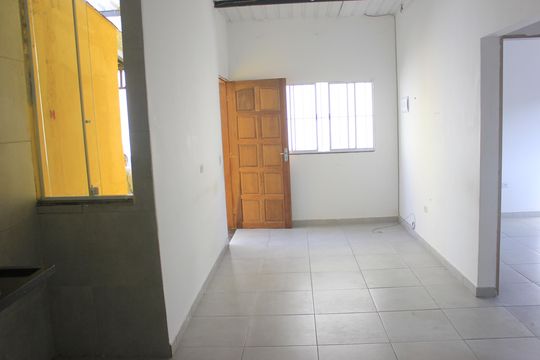 Sala  de casa para alugar com 2 quartos, 60m² em Vila Rio de Janeiro, Guarulhos