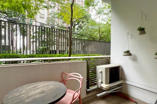 Varanda de kitnet/studio para alugar com 1 quarto, 25m² em Vila Madalena, São Paulo