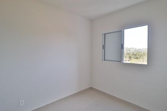 Quarto 1 de apartamento para alugar com 2 quartos, 70m² em Morumbi, Uberlândia