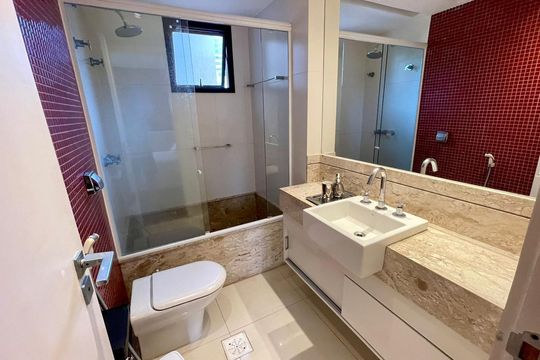 Banheiro de apartamento para alugar com 5 quartos, 533m² em Ipanema, Rio de Janeiro