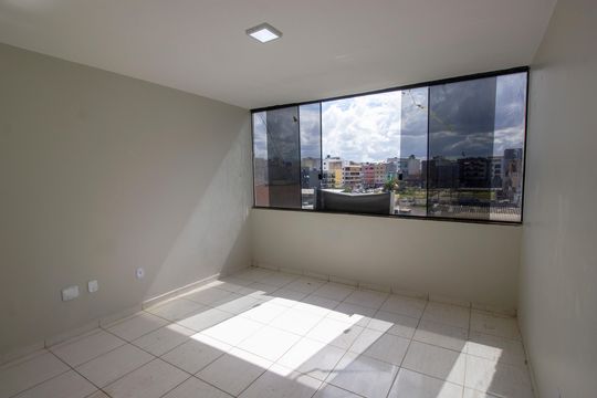 Quarto 1 de apartamento à venda com 2 quartos, 51m² em Qe 40, Brasília