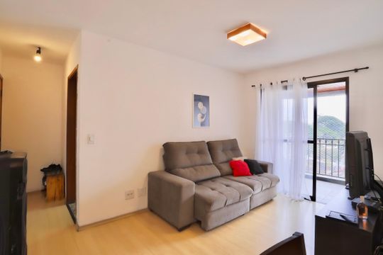 Apartamento à venda com 3 quartos, 75m² em Vila Bertioga, São Paulo