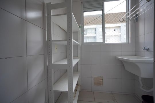 Área de Serviço de apartamento para alugar com 2 quartos, 65m² em Forquilhinhas, São José