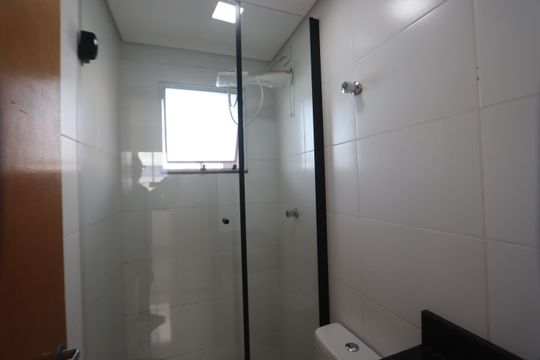 Banheiro de apartamento para alugar com 1 quarto, 39m² em Vila Nova York, São Paulo