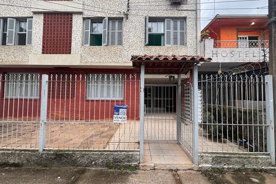 Fachada de apartamento à venda com 1 quarto, 44m² em São Geraldo, Porto Alegre
