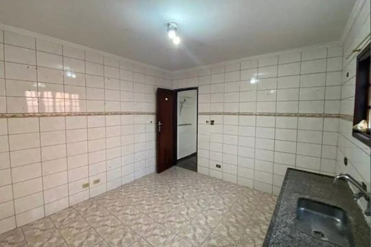 Cozinha de casa à venda com 3 quartos, 180m² em Jardim Vila Galvao, Guarulhos