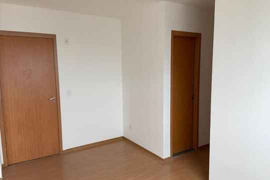 Sala de apartamento para alugar com 2 quartos, 43m² em Chácara São Pedro, Aparecida de Goiânia