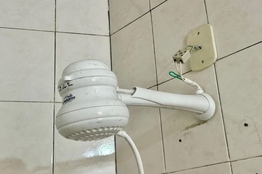 Banheiro de casa para alugar com 2 quartos, 90m² em Mooca, São Paulo