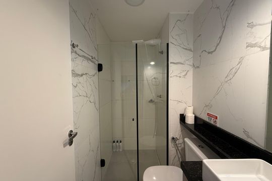 Banheiro de apartamento para alugar com 1 quarto, 25m² em Centro Histórico de São Paulo, São Paulo