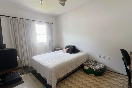 Quarto de casa de condomínio à venda com 3 quartos, 234m² em Santa Cruz, Valinhos