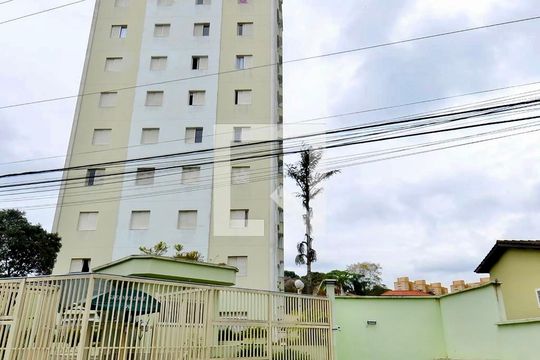 Fachada  de apartamento à venda com 2 quartos, 74m² em Vila Galvão, Guarulhos