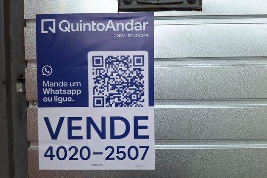 Fachada de casa à venda com 3 quartos, 300m² em Clube de Campo, Santo André