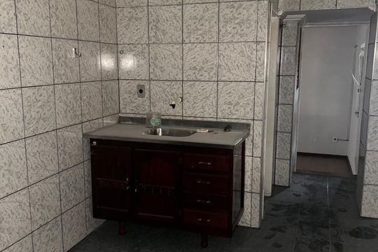 Cozinha de casa para alugar com 2 quartos, 40m² em Marumbi, Juiz de Fora