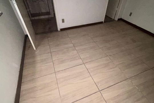 Quarto de casa para alugar com 2 quartos, 40m² em Marumbi, Juiz de Fora
