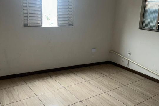 Quarto de casa para alugar com 2 quartos, 40m² em Marumbi, Juiz de Fora