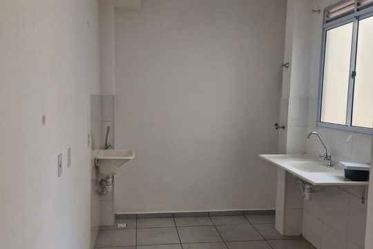 Cozinha de apartamento para alugar com 2 quartos, 74m² em Jardim Ouro Branco, Ribeirão Preto