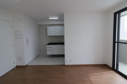Sala de apartamento para alugar com 2 quartos, 48m² em Centro, Osasco