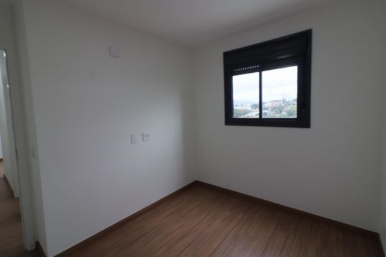 Quarto 2 de apartamento para alugar com 2 quartos, 48m² em Centro, Osasco