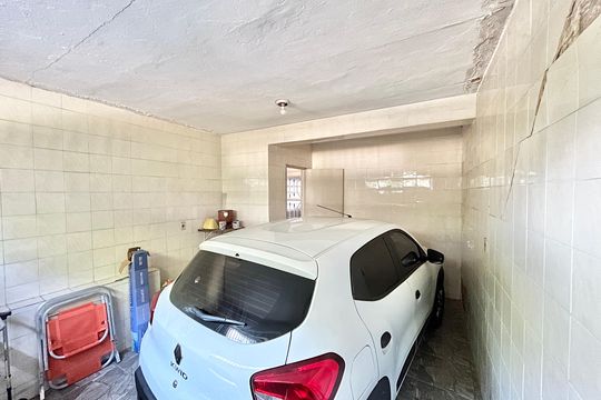 Garagem de casa para alugar com 2 quartos, 130m² em Chora Menino, São Paulo