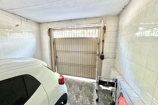 Garagem de casa para alugar com 2 quartos, 130m² em Chora Menino, São Paulo